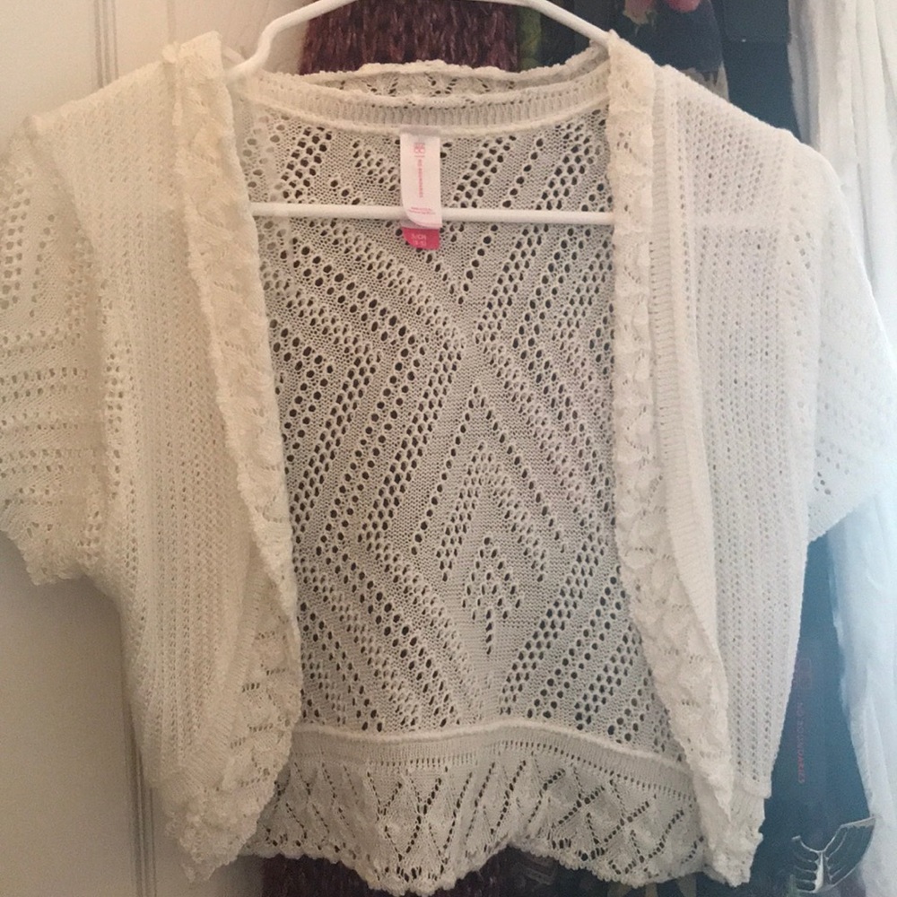 Short sleeve cream cardigan